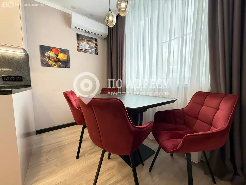 3-комнатная квартира: Энгельс, улица Пушкина, 85 (82 м) - Фото 2