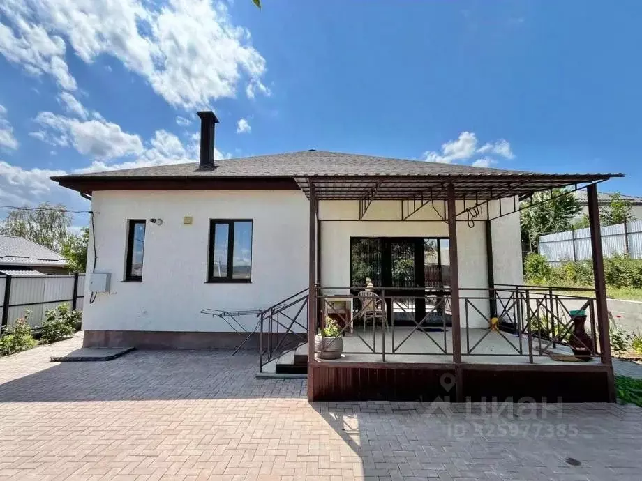 Дом в Крым, Симферопольский район, Добровское с/пос, с. Пионерское ул. ... - Фото 2