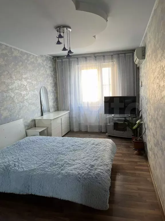 2-к. квартира, 65 м, 5/10 эт. - Фото 0