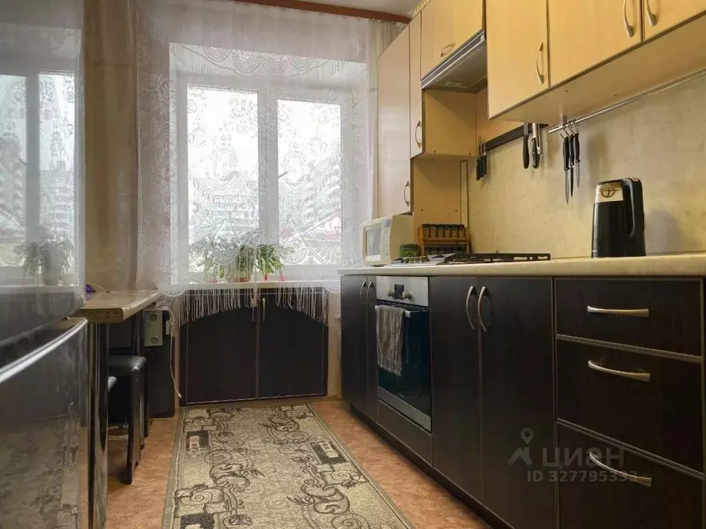 2-к кв. Омская область, Омск ул. 21-я Северная, 165 (52.9 м) - Фото 1