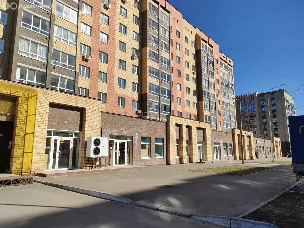 1-комнатная квартира: Йошкар-Ола, улица Баумана, 1 (38 м) - Фото 1