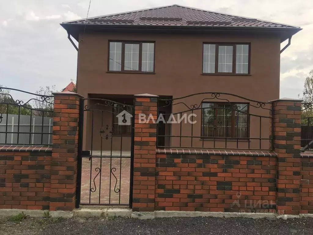 Дом в Калининградская область, Гурьевский муниципальный округ, пос. ... - Фото 2