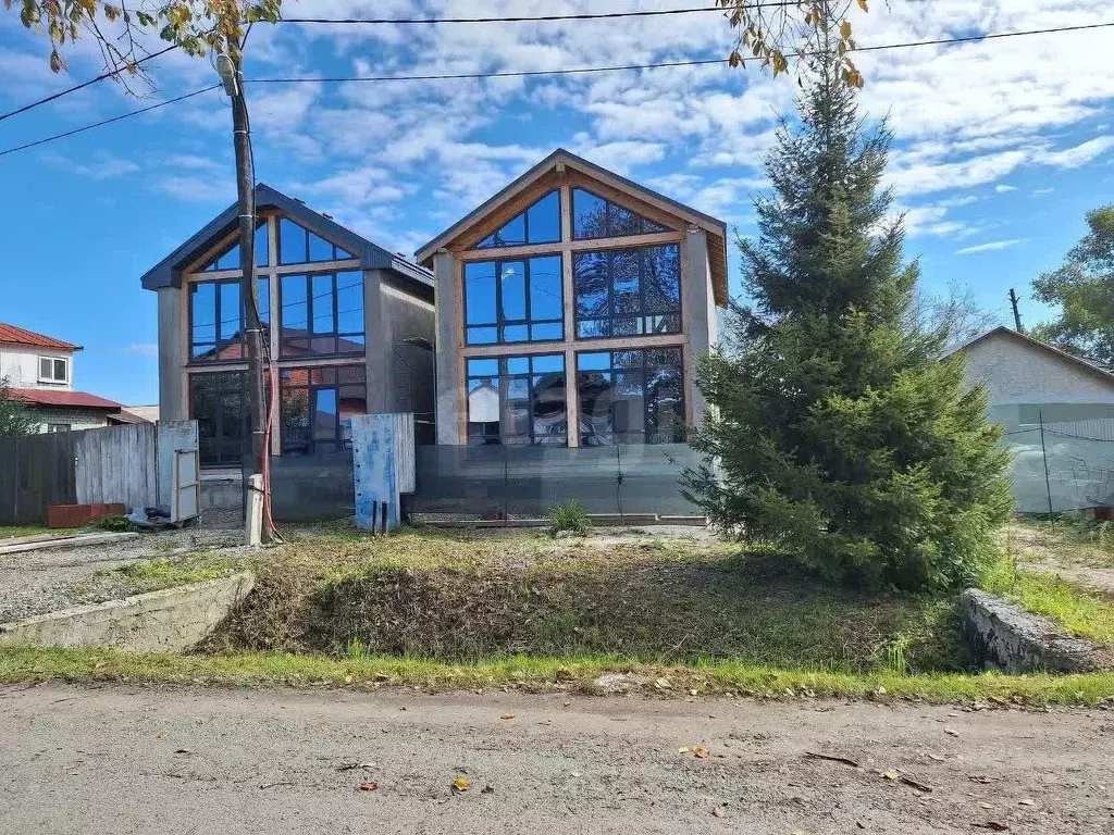 Дом в Тюменская область, Тюмень Зарека мкр, ул. Рейдовая (99 м) - Фото 1