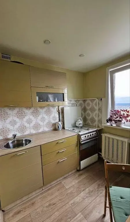 3-к кв. Свердловская область, Первоуральск ул. Ватутина, 51Б (59.0 м) - Фото 1