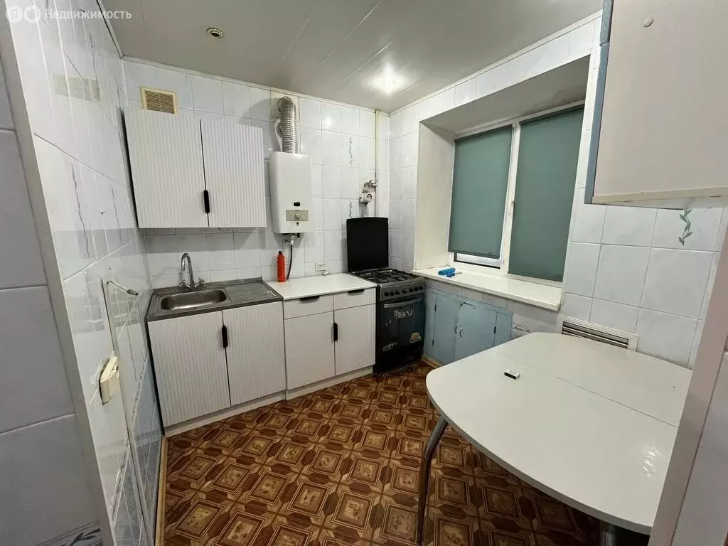 2-комнатная квартира: Оренбург, Луговая улица, 84к2 (42.9 м) - Фото 2