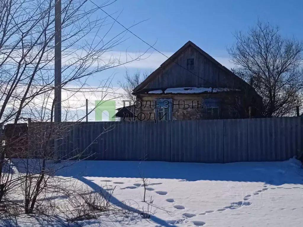 Дом в Саратовская область, с. Рыбушка ул. Южилина, 16 (64 м) - Фото 0