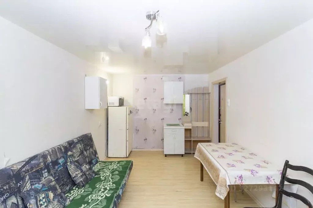 Комната Тюменская область, Тюмень Ставропольская ул., 19 (17.0 м) - Фото 0