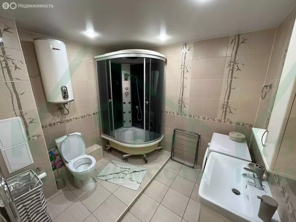 2-комнатная квартира: Омск, улица Куйбышева, 62 (39.1 м) - Фото 1