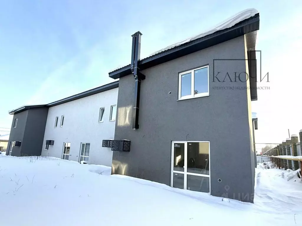 Таунхаус в Челябинская область, Магнитогорск ул. Новая, 9 (90 м) - Фото 1