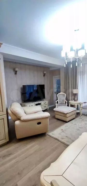 3-к. квартира, 78 м, 4/10 эт. - Фото 1