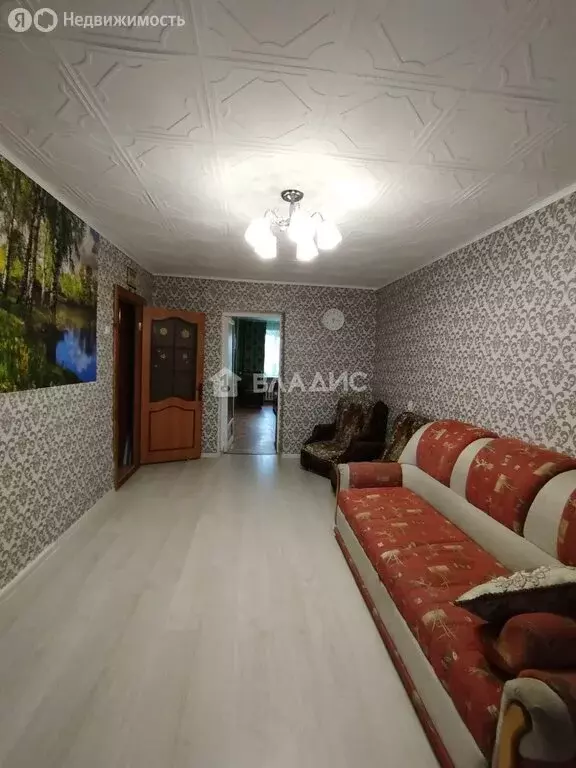 3-комнатная квартира: Белебей, улица Ленина, 1А (59.8 м) - Фото 1