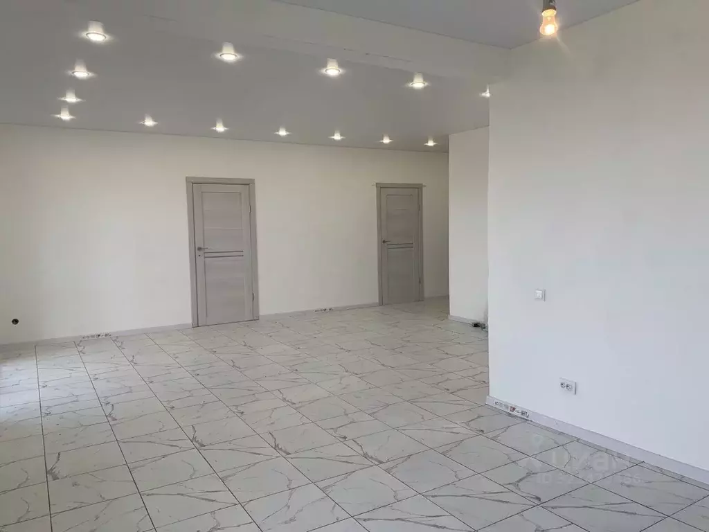 Дом в Иркутская область, Иркутский муниципальный округ, д. Куда ул. ... - Фото 1