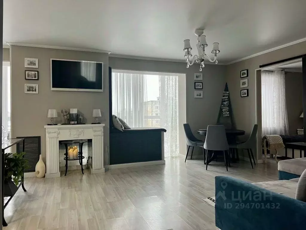 3-к кв. Калининградская область, Калининград ул. Сергеева, 41 (57.0 м) - Фото 0