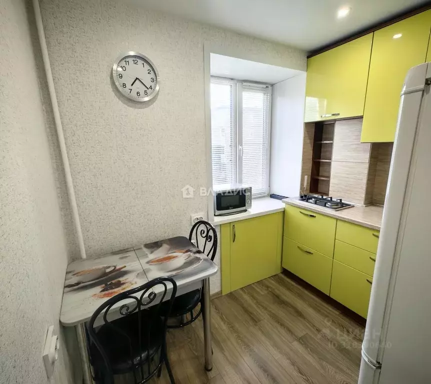 2-к кв. Ярославская область, Рыбинск ул. Бабушкина, 17 (45.1 м) - Фото 0
