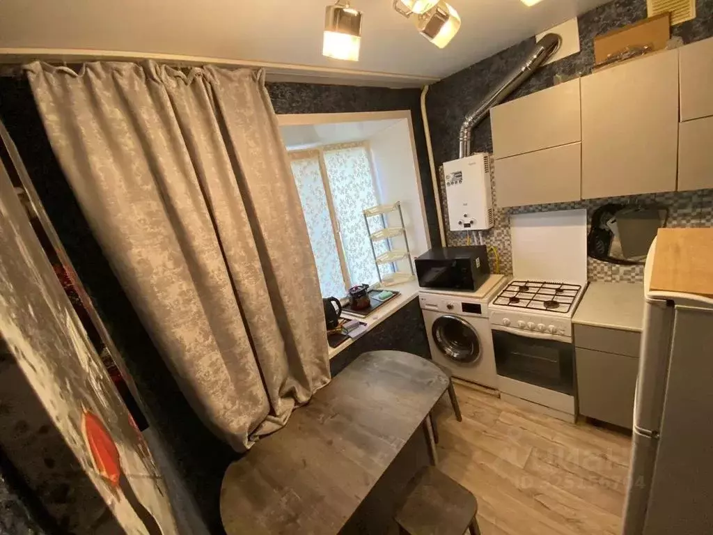 4-к кв. Липецкая область, Елец ул. Вермишева, 35 (70.0 м) - Фото 2