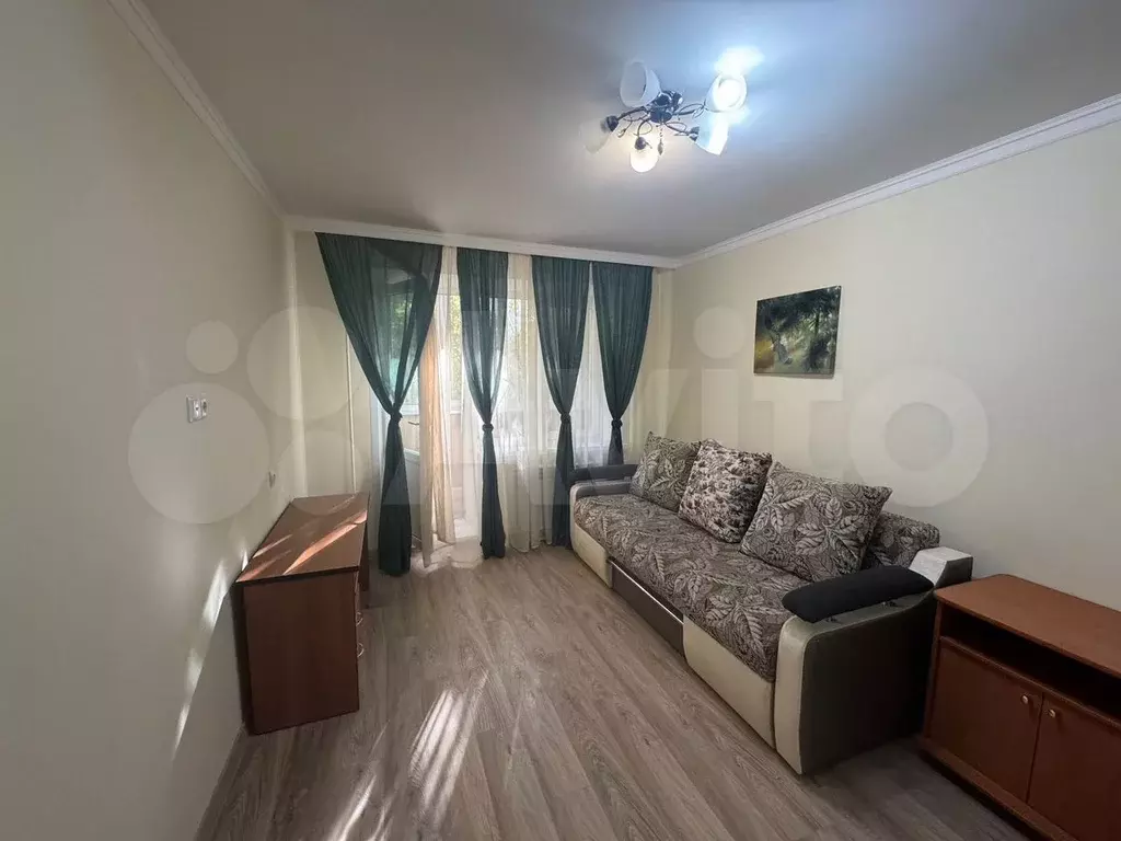 1-к. квартира, 37 м, 1/9 эт. - Фото 0