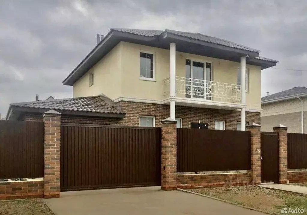 Дом в Татарстан, с. Высокая Гора ул. Тагира Биккинеева (159 м) - Фото 1