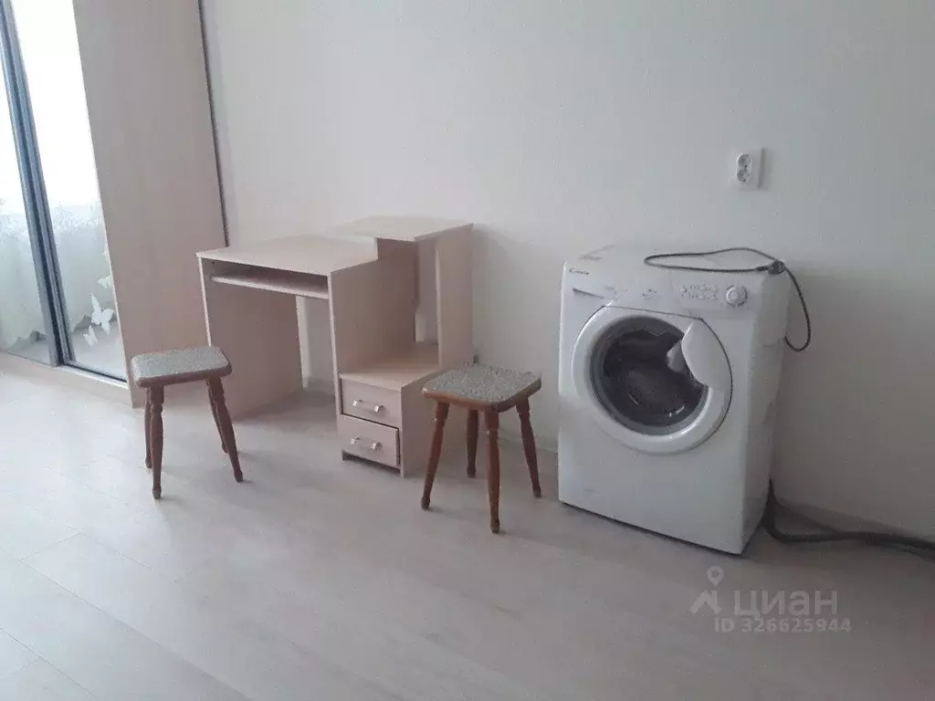 Студия Свердловская область, Екатеринбург ул. Латвийская, 58/5 (21.9 ... - Фото 1