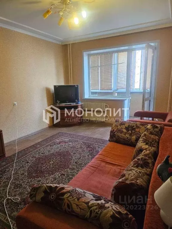 1-к кв. Белгородская область, Старый Оскол Восточный мкр, 10 (37.0 м) - Фото 1