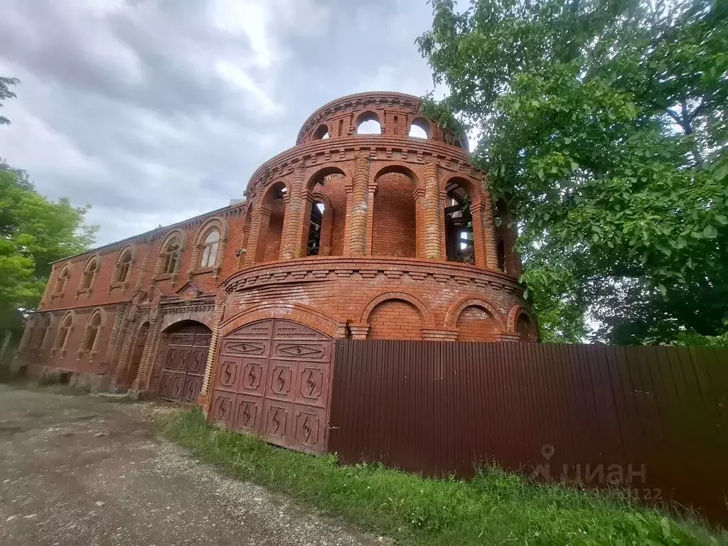 Дом в Чеченская республика, Шали Шалинский район, пер. Мазаева (1100 ... - Фото 1
