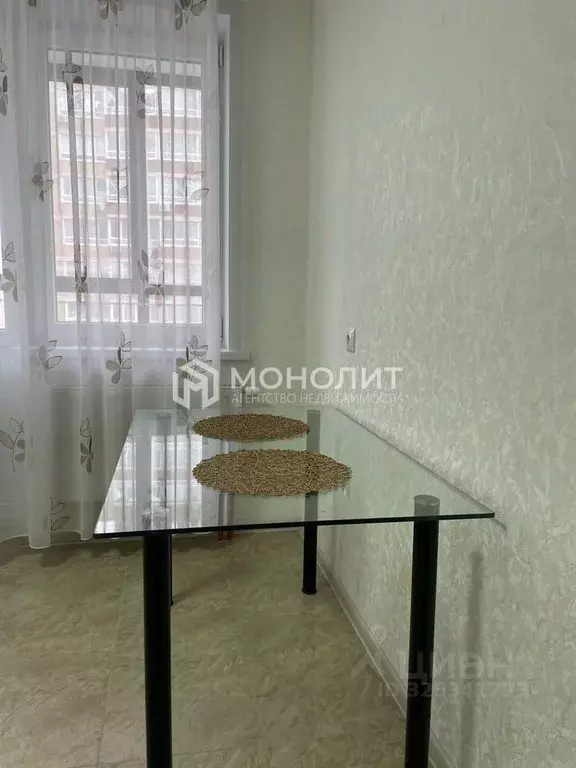 1-к кв. Белгородская область, Старый Оскол Степной мкр, 32 (35.0 м) - Фото 2