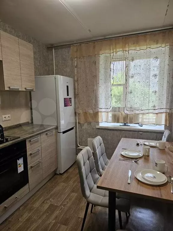2-к. квартира, 51 м, 3/9 эт. - Фото 0