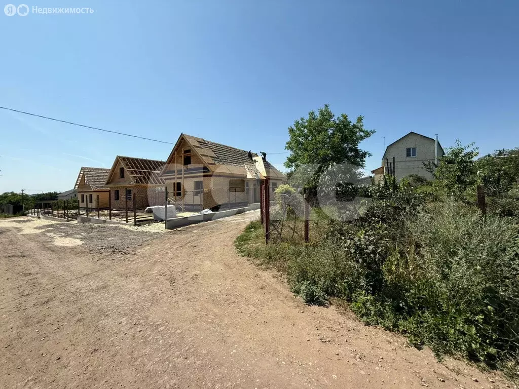 Дом в Волгоград, улица Джамбула Джабаева (120 м) - Фото 1