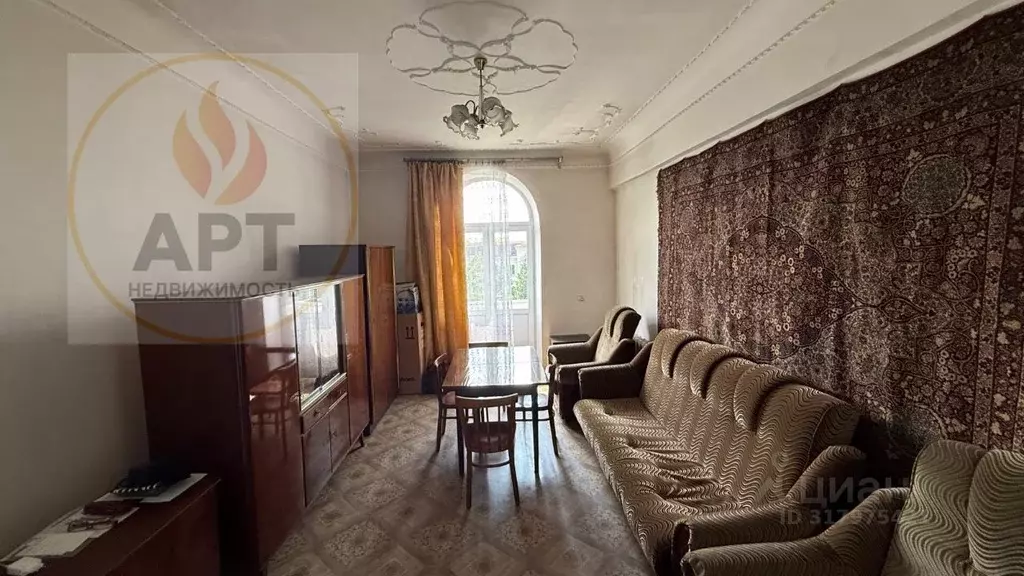 2-к кв. Северная Осетия, Владикавказ ул. Тельмана, 10 (65.0 м) - Фото 0