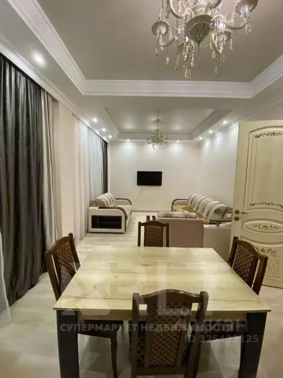 2-к кв. Дагестан, Махачкала ул. Азиза Алиева, 18 (53.0 м) - Фото 1