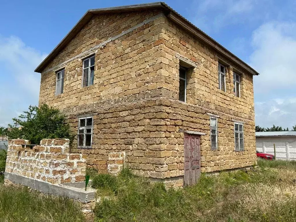 Дом в Крым, Сакский район, Молочненское с/пос, с. Витино ул. Гагарина ... - Фото 0