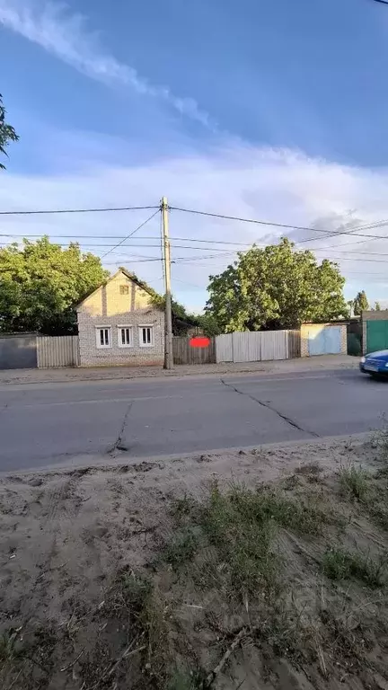 Дом в Волгоградская область, Дубовка ул. 30 лет Победы, 50 (46 м) - Фото 1
