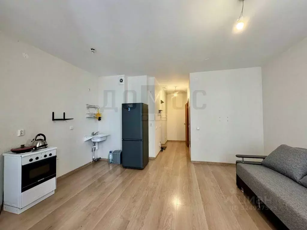 Студия Свердловская область, Екатеринбург ул. Крестинского, 2 (28.5 м) - Фото 1