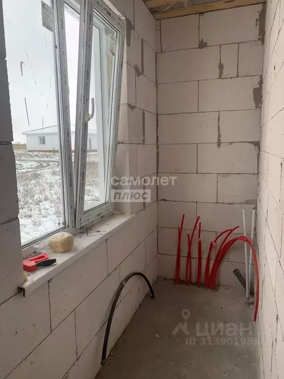 Дом в Курская область, Курский район, Моковский сельсовет, д. 1-я ... - Фото 0