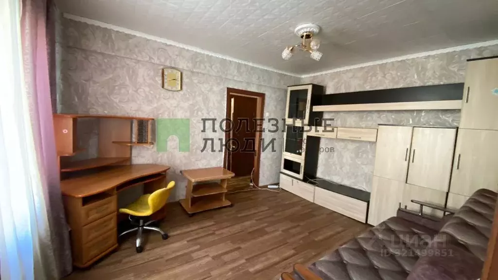 3-к кв. Красноярский край, Красноярск ул. Светлова, 7/2 (47.0 м) - Фото 0
