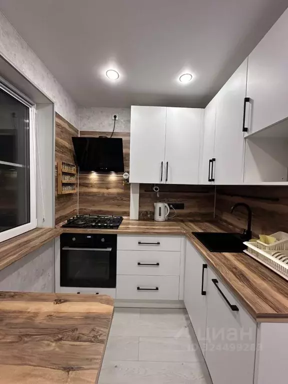 1-к кв. Татарстан, Казань Краснококшайская ул., 170 (32.1 м) - Фото 1