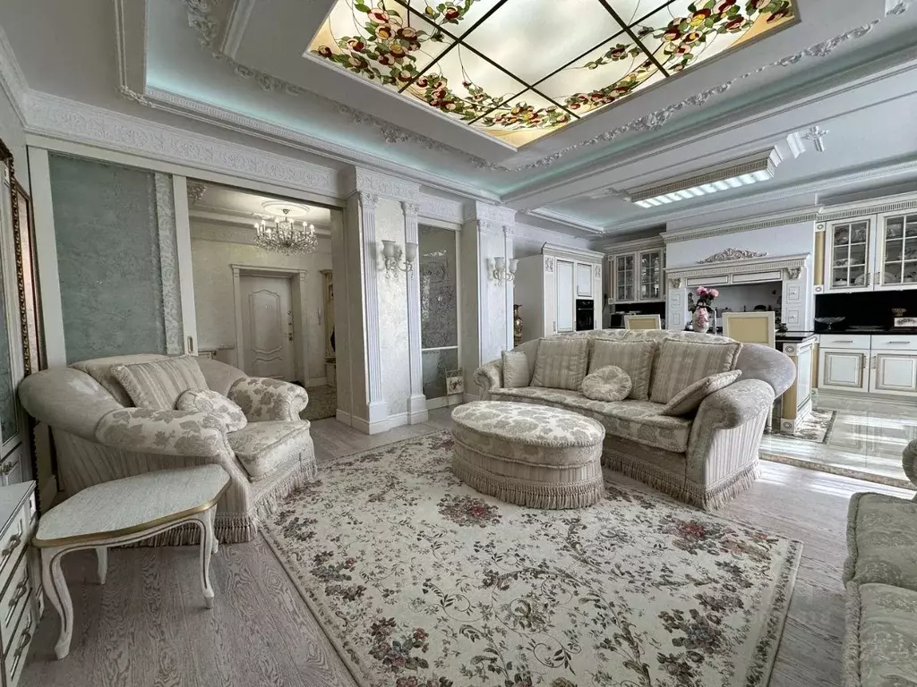 2-к кв. Татарстан, Казань ул. Айвазовского, 3 (95.0 м) - Фото 1
