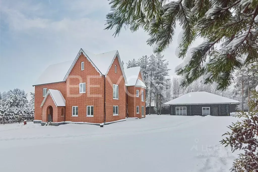 Дом в Ленинградская область, Выборгский район, Первомайское с/пос, ... - Фото 1