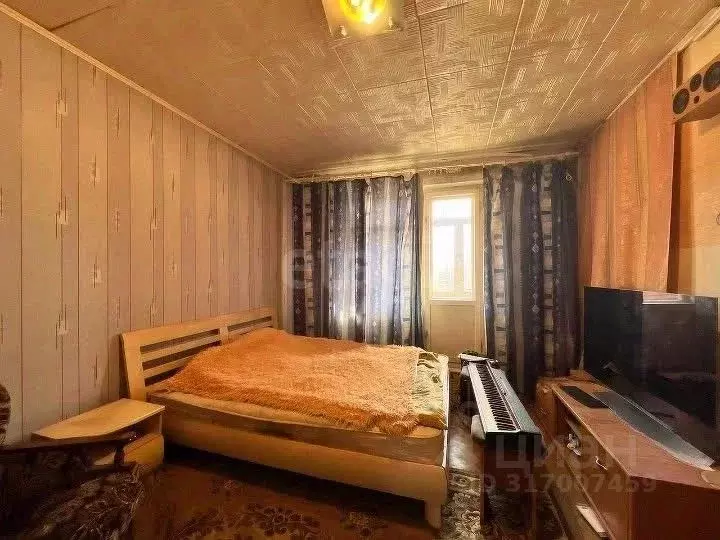3-к кв. Ленинградская область, Волхов ул. Мирошниченко, 1 (68.2 м) - Фото 0