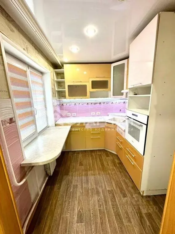 4-к кв. Иркутская область, Усолье-Сибирское ул. Розы Люксембург, 5 ... - Фото 1