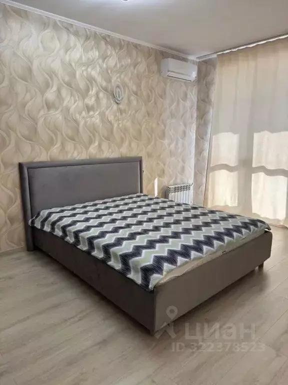 1-к кв. Крым, Евпатория просп. Ленина, 68к42 (42.0 м) - Фото 2