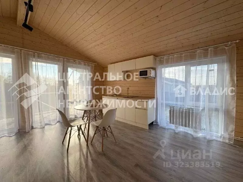 Дом в Рязанская область, Рязанский муниципальный округ, с. Кораблино, ... - Фото 2