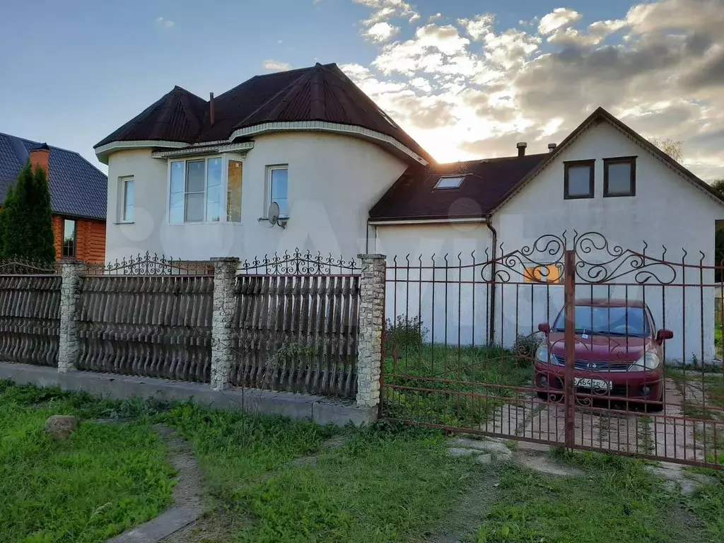 Дом 302 м на участке 15 сот. - Фото 0