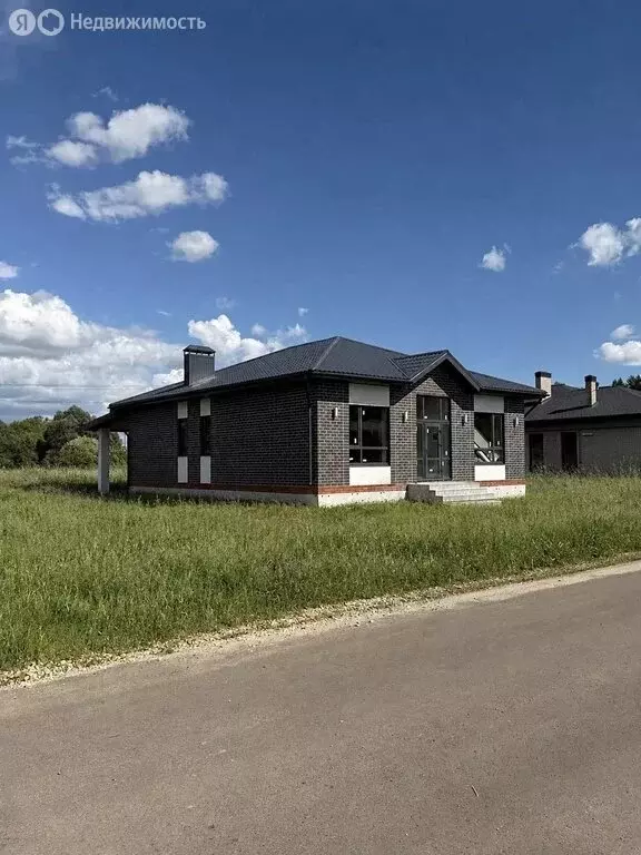 Дом в село Столбище, улица Федора Шаляпина (166 м) - Фото 2