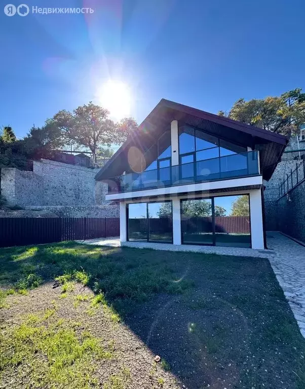 Дом в Республика Крым, муниципальный округ Ялта, посёлок городского ... - Фото 2