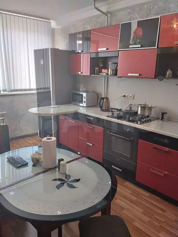 2-к. квартира, 60 м, 4/9 эт. - Фото 0