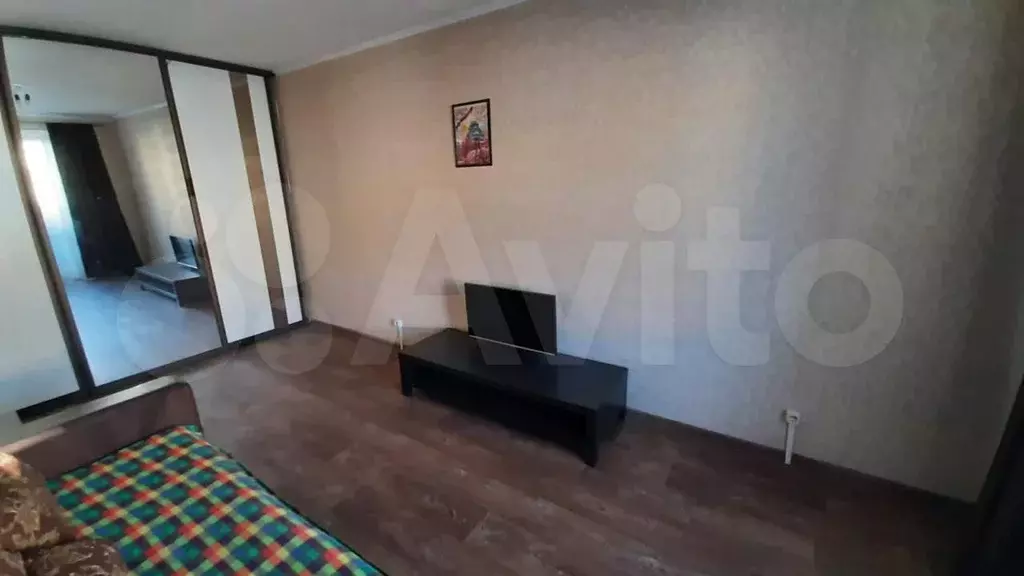 1-к. квартира, 31,6 м, 8/10 эт. - Фото 1