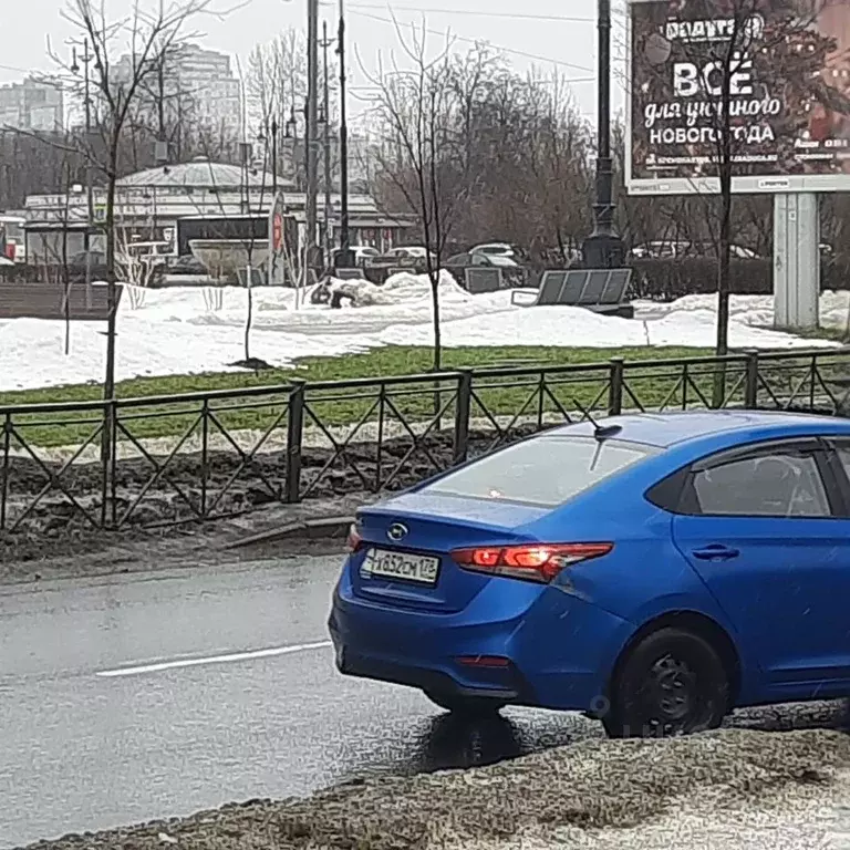 Торговая площадь в Санкт-Петербург Бассейная ул., 37 (20 м) - Фото 1