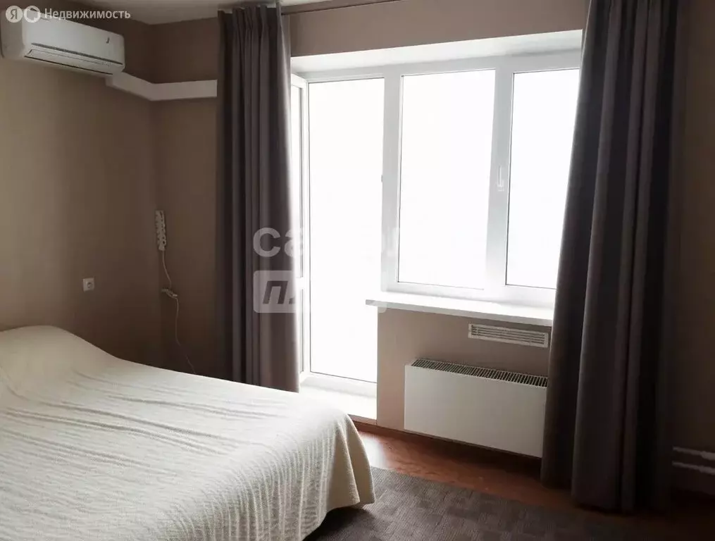 2-комнатная квартира: Омск, улица Леонида Маслова, 9 (52.4 м) - Фото 1