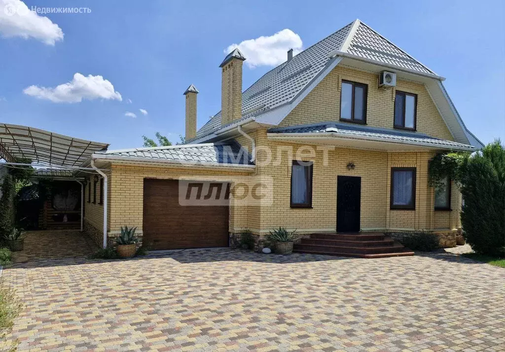 Дом в Славянск-на-Кубани, улица Крупской (200 м) - Фото 2