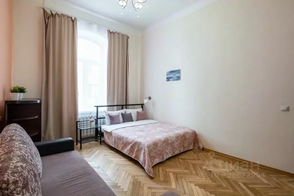 Комната Санкт-Петербург пер. Апраксин, 20 (10.0 м) - Фото 0